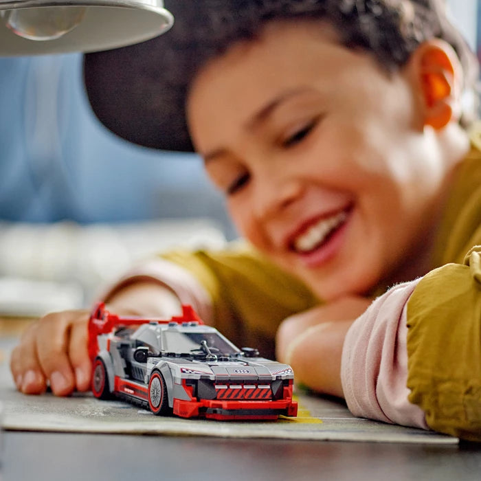 Audi S1 e-tron quattro Race Car - 76921