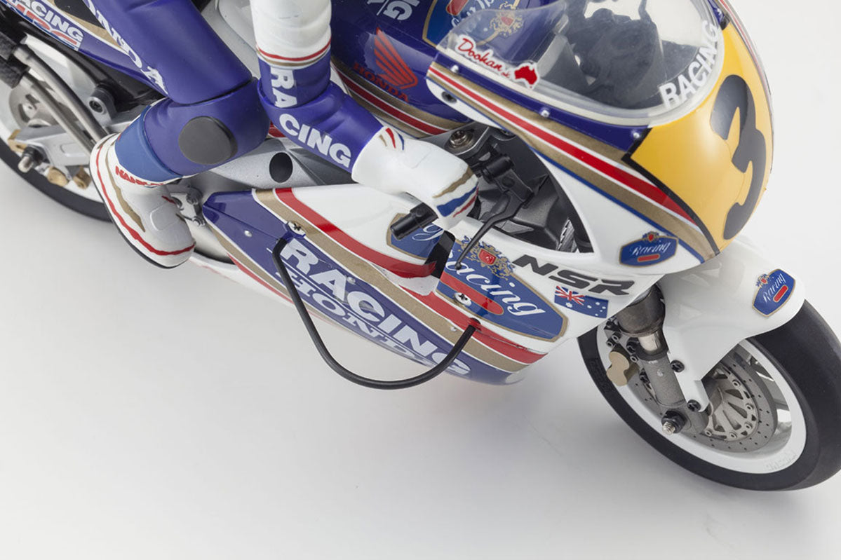 Kyosho Moto Accroché au Racer Honda NSR 1991 Kit 1:8